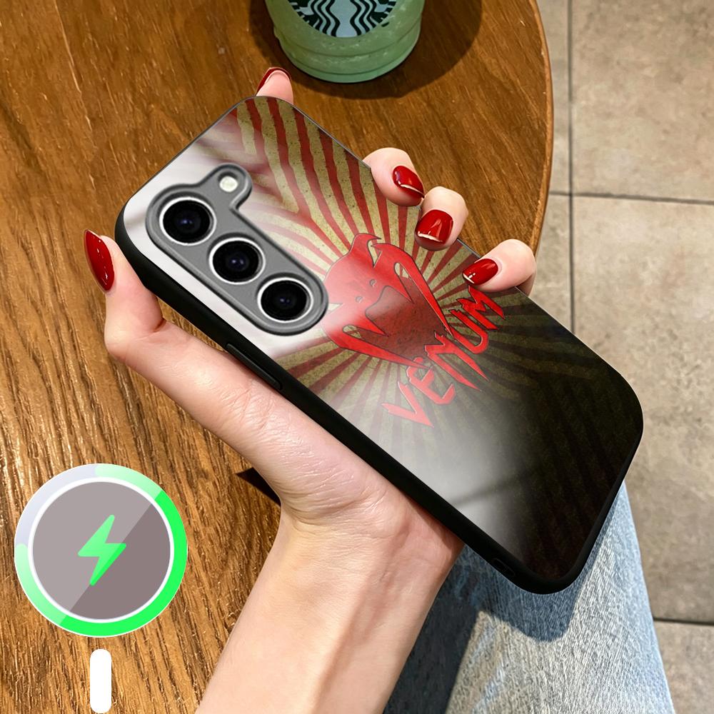 جراب هاتف مغناطيسي زجاجي بتصمي - مراجعة Phone Cases Louis Vuitton وسعره
